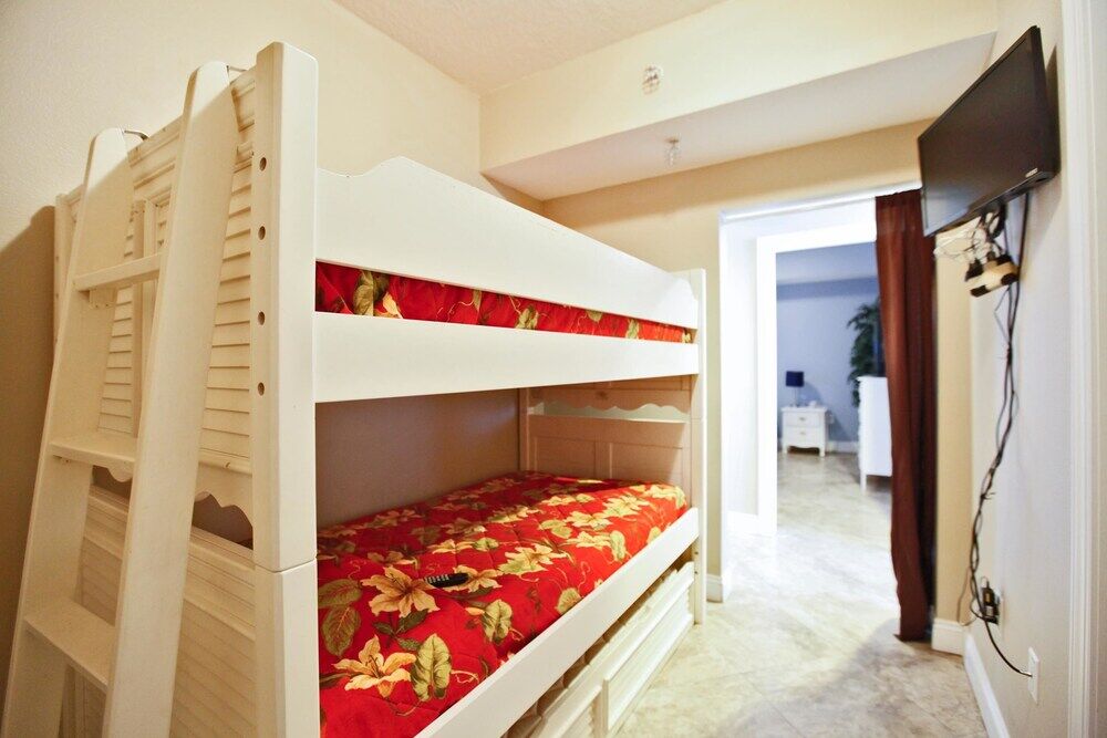 Palazzo Beach Resort By Panhandle Getaways Лагуна-Бич Экстерьер фото